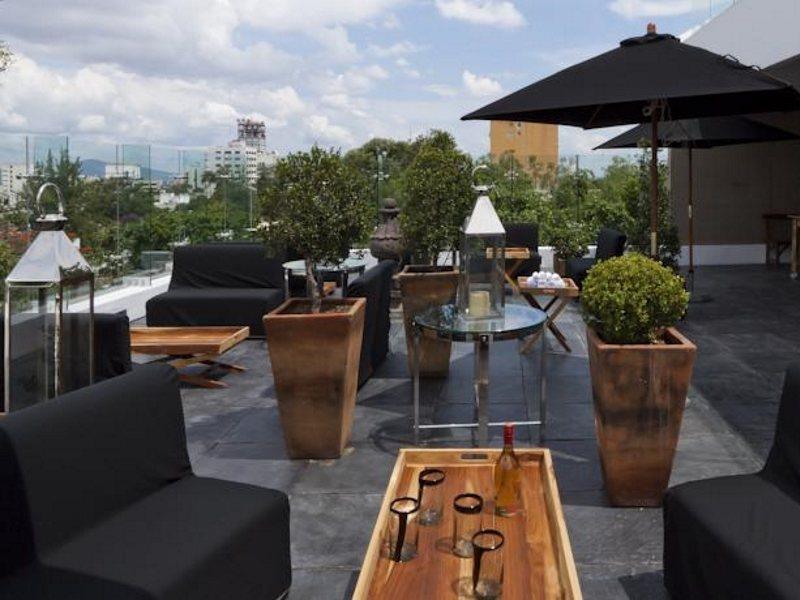 Demetria Hotel Γκουανταλαχάρα Εξωτερικό φωτογραφία