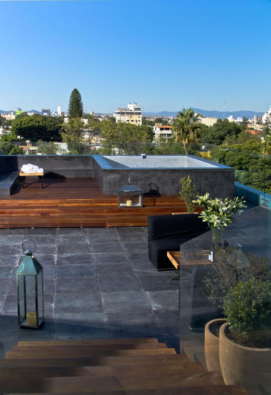 Demetria Hotel Γκουανταλαχάρα Εξωτερικό φωτογραφία