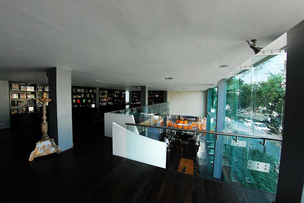 Demetria Hotel Γκουανταλαχάρα Εξωτερικό φωτογραφία